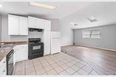 544-548 N Hainesville Road, Round Lake Park, IL 60073 - Photo 10
