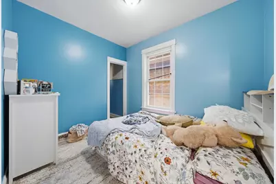 4862 W St Paul Avenue, Chicago, IL 60639 - Photo 8