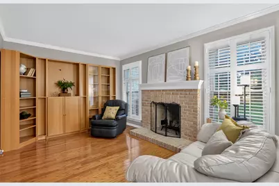 36098 N New Bridge Court, Gurnee, IL 60031 - Photo 6