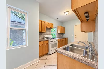 318 N Lorel Avenue, Chicago, IL 60644 - Photo 4
