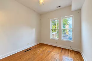 318 N Lorel Ave, Chicago, IL 60644 - Photo 6