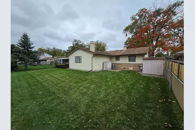 73 Forest Lane, Elk Grove Village, IL 60007 - Photo 22