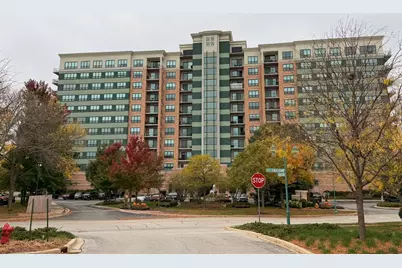 6420 Double Eagle Drive #302, Woodridge, IL 60517 - Photo 1