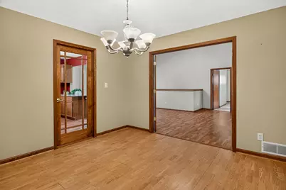 304 Picadilly Drive SE, Poplar Grove, IL 61065 - Photo 16