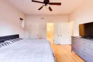 2622 N Mildred Ave, Chicago, IL 60614 - Photo 12