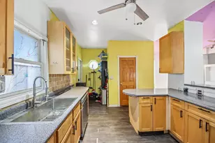 3819 N Kilpatrick Ave, Chicago, IL 60641 - Photo 20