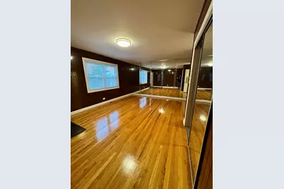 1411 W Touhy Avenue #B, Chicago, IL 60626 - Photo 2