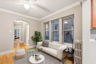 3257 W Olive Ave, Chicago, IL 60659 - Photo 2