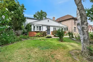 7106 Beckwith Rd, Morton Grove, IL 60053 - Photo 1