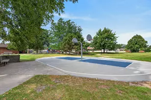 7106 Beckwith Rd, Morton Grove, IL 60053 - Photo 24