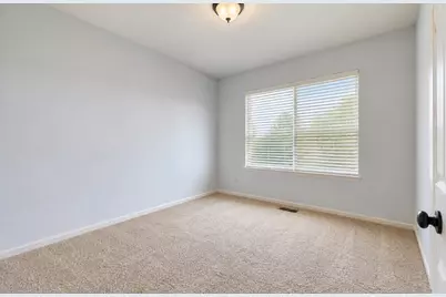 65 Veneto Court, Streamwood, IL 60107 - Photo 12
