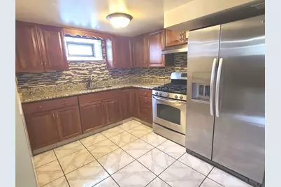 8629 Laramie Avenue, Burbank, IL 60459 - Photo 4