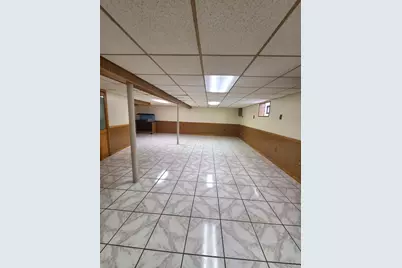8629 Laramie Avenue, Burbank, IL 60459 - Photo 18
