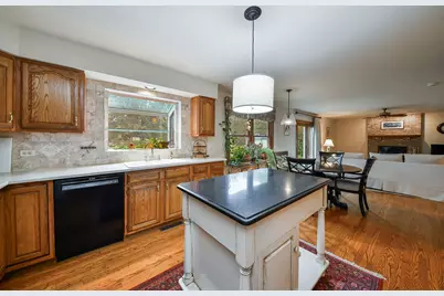 266 Moders Avenue, Cary, IL 60013 - Photo 8