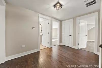 245 E Highland Avenue, Villa Park, IL 60181 - Photo 18