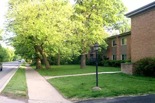400 Green Bay Rd, Glencoe, IL 60022 - Photo 1