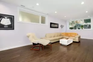 827 N Rockwell St, Chicago, IL 60622 - Photo 8