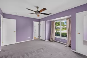 1025 Mayfield Ln, Hoffman Estates, IL 60169 - Photo 16