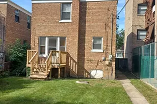 8923 S Justine St, Chicago, IL 60620 - Photo 2
