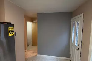 2507 W Howard St, Chicago, IL 60645 - Photo 16