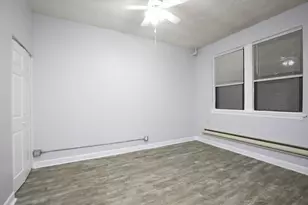 4735 N Beacon St, Chicago, IL 60640 - Photo 10