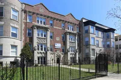 4735 N Beacon Street #104, Chicago, IL 60640 - Photo 1