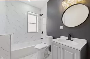 7741 S Phillips Ave, Chicago, IL 60649 - Photo 14