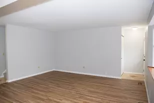 608 N Lake Shore Dr, Palatine, IL 60067 - Photo 2