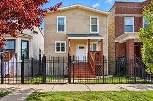 1411 N Keeler Ave, Chicago, IL 60651 - Photo 1
