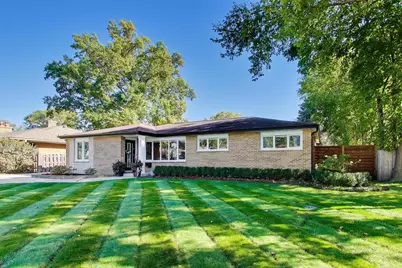517 S Pine Street, Mount Prospect, IL 60056 - Photo 2
