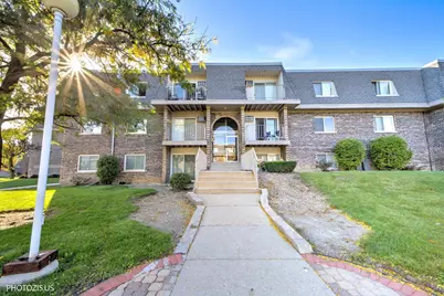 866 Cider Lane #105, Prospect Heights, IL 60070 - Photo 1