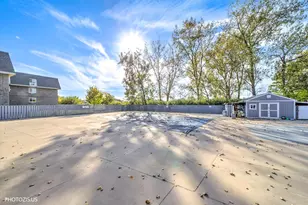 866 Cider Ln, Prospect Heights, IL 60070 - Photo 16