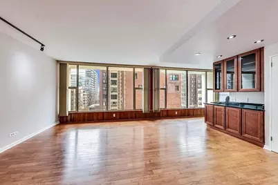 3200 N Lake Shore Drive #709, Chicago, IL 60657 - Photo 8