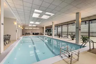 3200 N Lake Shore Dr, Chicago, IL 60657 - Photo 22