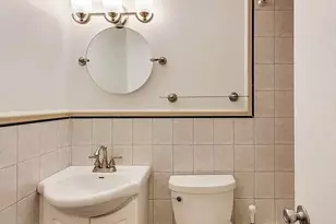 3200 N Lake Shore Dr, Chicago, IL 60657 - Photo 16