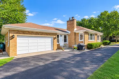 400 Addison Road, Riverside, IL 60546 - Photo 2