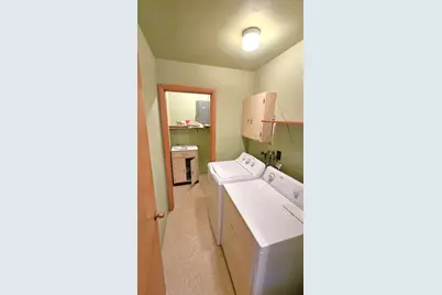 2722 Prial Avenue, Rockford, IL 61101 - Photo 10