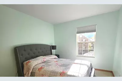 363 S Litchfield Drive, Round Lake, IL 60073 - Photo 22