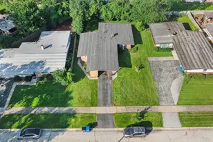 1142 Parkview Ave, Chicago Heights, IL 60411 - Photo 2