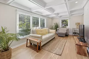 5825 N Caldwell Ave, Chicago, IL 60646 - Photo 8