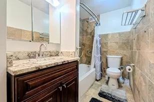 6161 N Hoyne Ave, Chicago, IL 60659 - Photo 8