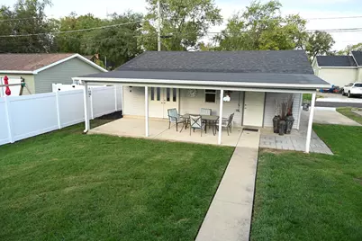 223 S Grand Avenue, Bradley, IL 60915 - Photo 4