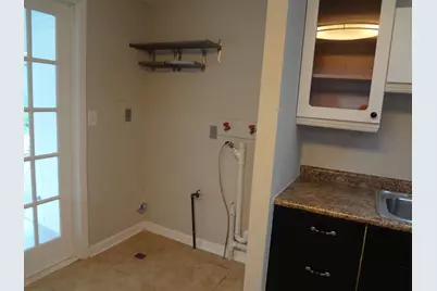 423 Blackhawk Avenue, Carpentersville, IL 60110 - Photo 32