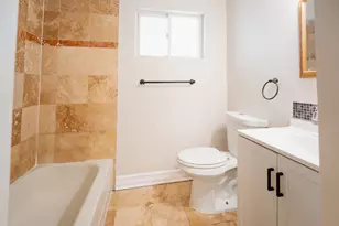 8036 S Vernon Ave, Chicago, IL 60619 - Photo 12