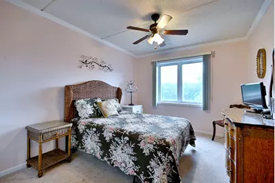 6807 N Milwaukee Avenue #302, Niles, IL 60714 - Photo 18