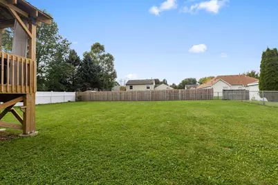 219 Newport Trail, McHenry, IL 60050 - Photo 26