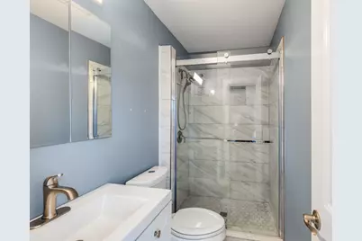 219 Newport Trail, McHenry, IL 60050 - Photo 16