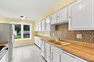 5501 Lincoln Ave, Morton Grove, IL 60053 - Photo 8