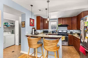 2122 W Huron St, Chicago, IL 60622 - Photo 4