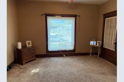 1318 Pleasant Street, Dekalb, IL 60115 - Photo 2